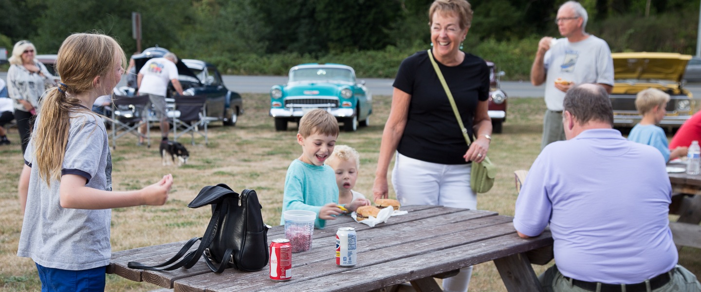Bainbridge Island Classic Car Show CruiseIn